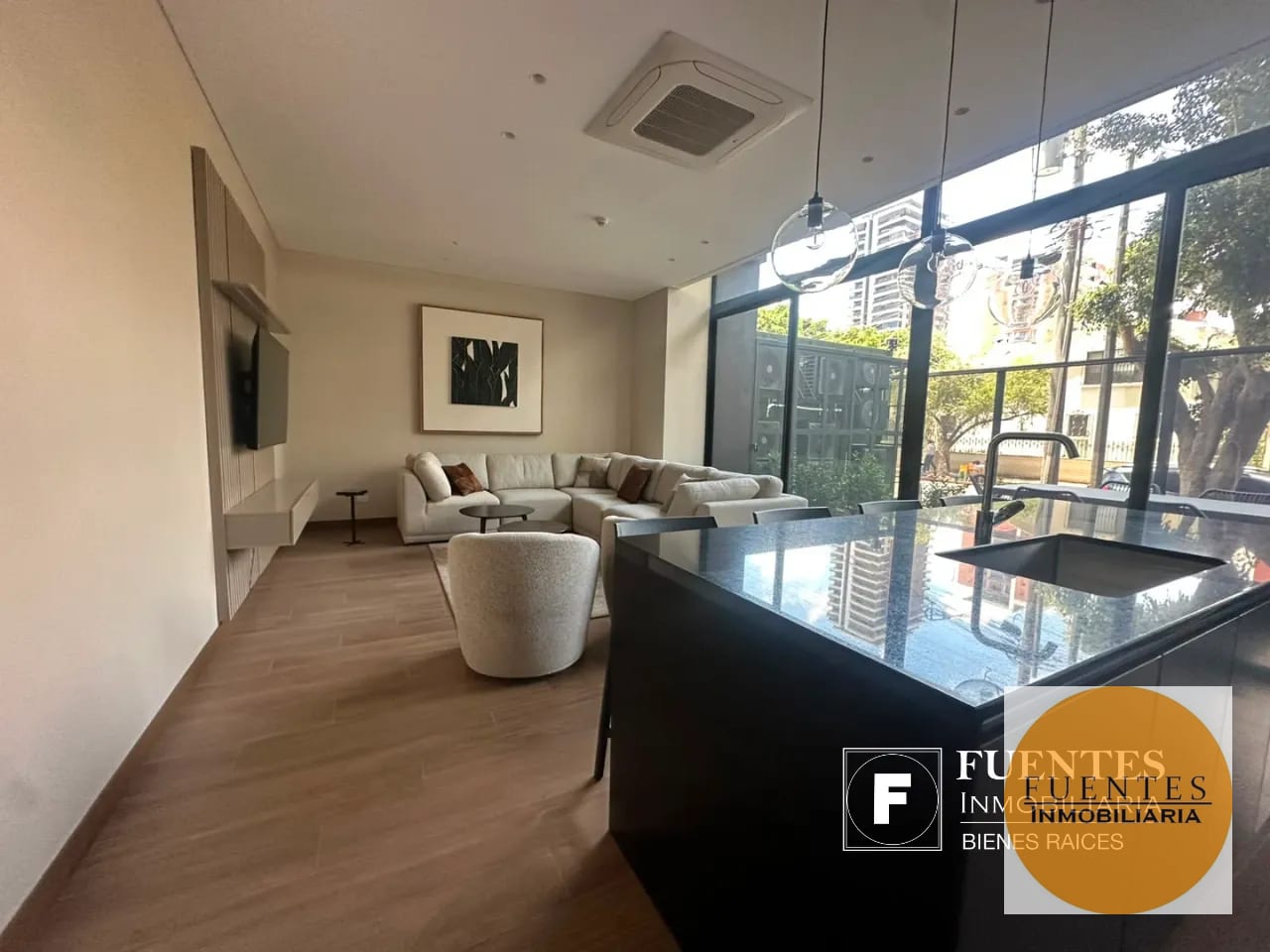 Apartamento en Alquiler - Torre Ferré Diez - Zona 10 (piso 6) — Apartamento en Alquiler en Zona 10, Guatemala, Ciudad — foto 5 de 10