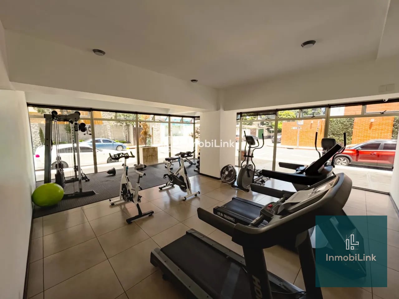 Apartamento Rever zona 10 — Apartamento en Venta en Zona 10, Guatemala, Ciudad — foto 6 de 13