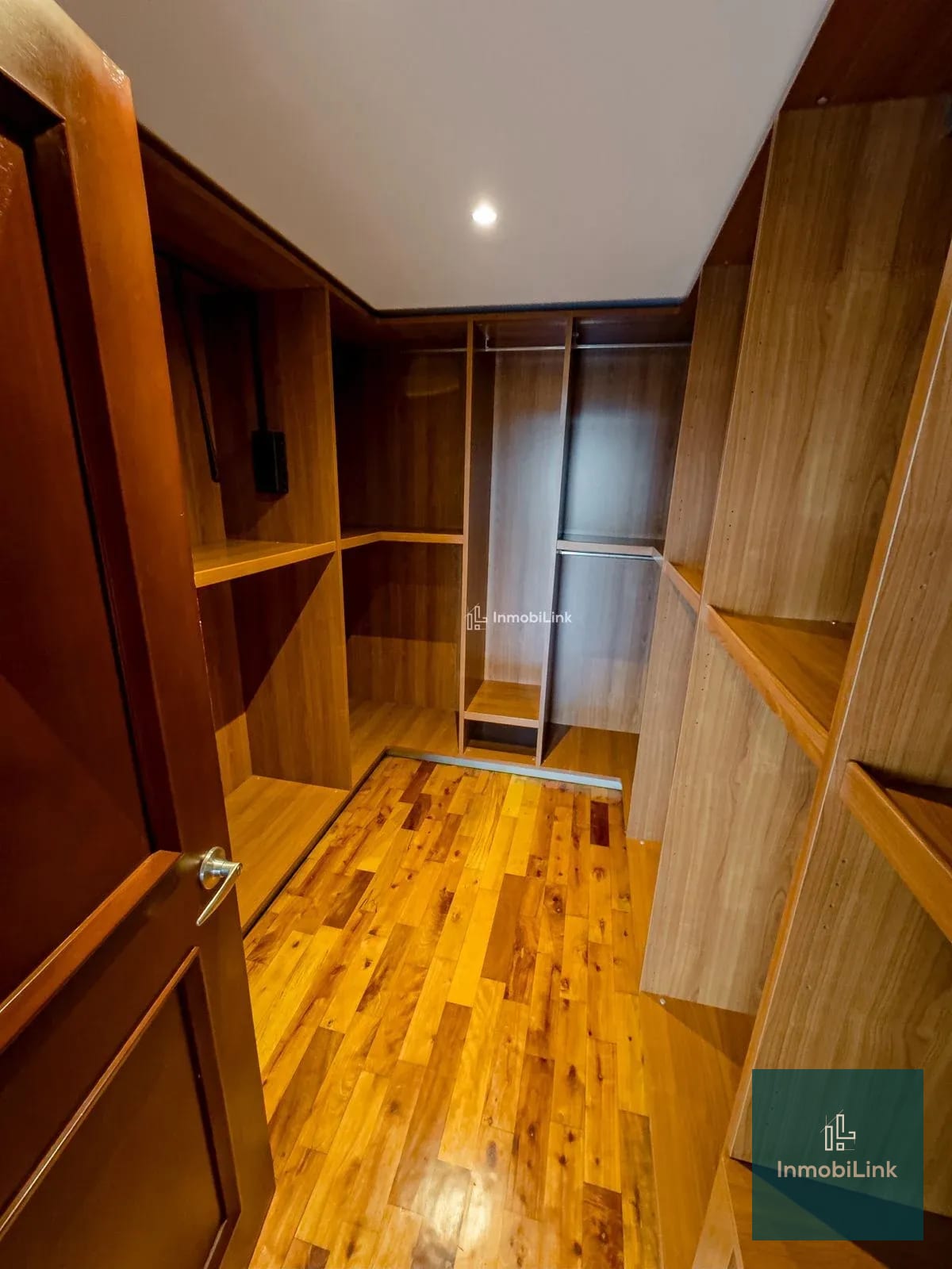 Tiffany 3H — Apartamento en Venta en Zona 10, Guatemala, Ciudad — foto 5 de 17