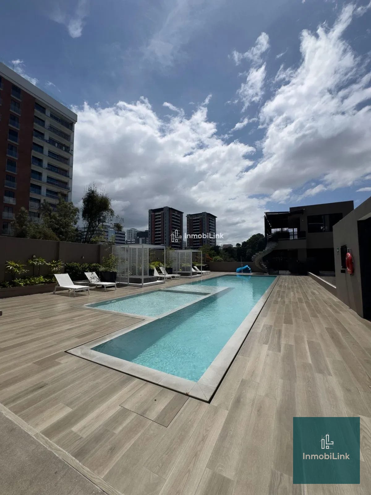 Santa Sofia Apto. — Apartamento en Venta en Zona 10, Guatemala, Ciudad — foto 3 de 17