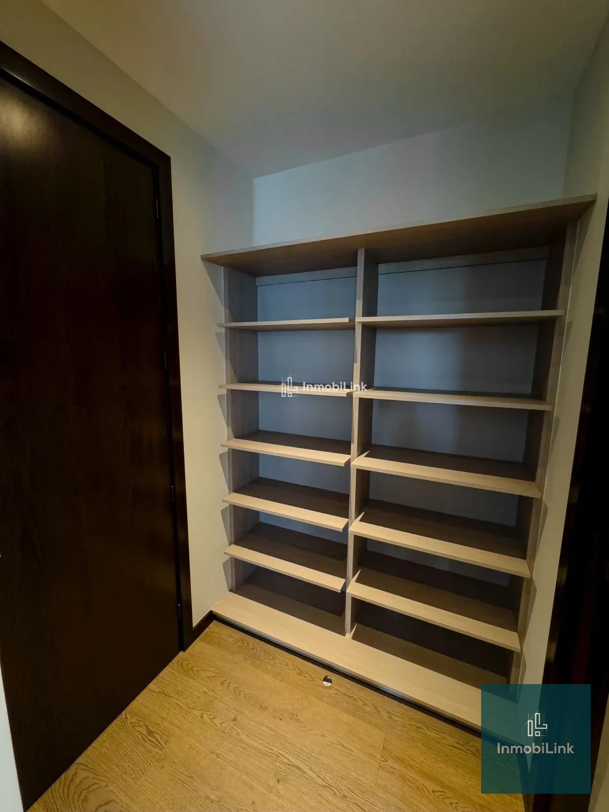 Santa Sofia Apto. — Apartamento en Venta en Zona 10, Guatemala, Ciudad — foto 15 de 17