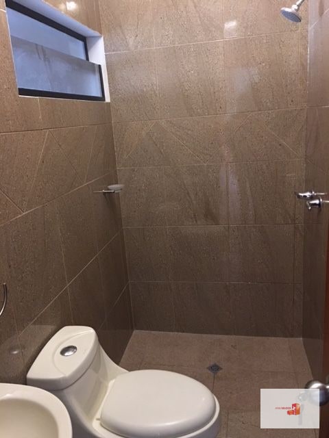 Se RENTA Apartamento Muxbal CAES / $750 - 3