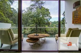 Apartamento en el bosque de Oakland — Apartamento en Alquiler en Oakland I, Zona 10, Guatemala, Ciudad — miniatura 4 de 11