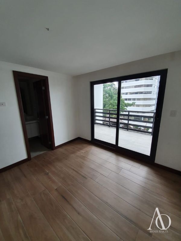 Apartamento en Venta Edifico Ikonia zona 14/EN DIRECTO - 6