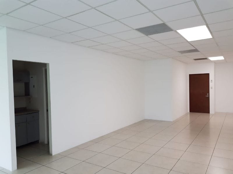 Oficina en venta Torre Pradera zona 10 — Oficina en Venta en Zona 10, Guatemala, Ciudad — foto 1 de 4