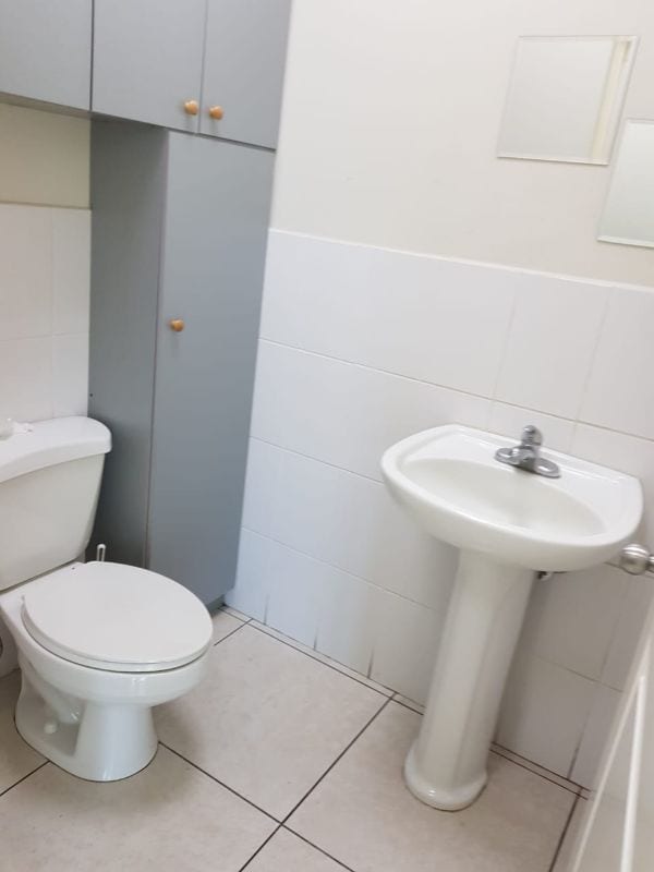Oficina en venta Torre Pradera zona 10 — Oficina en Venta en Zona 10, Guatemala, Ciudad — foto 3 de 4
