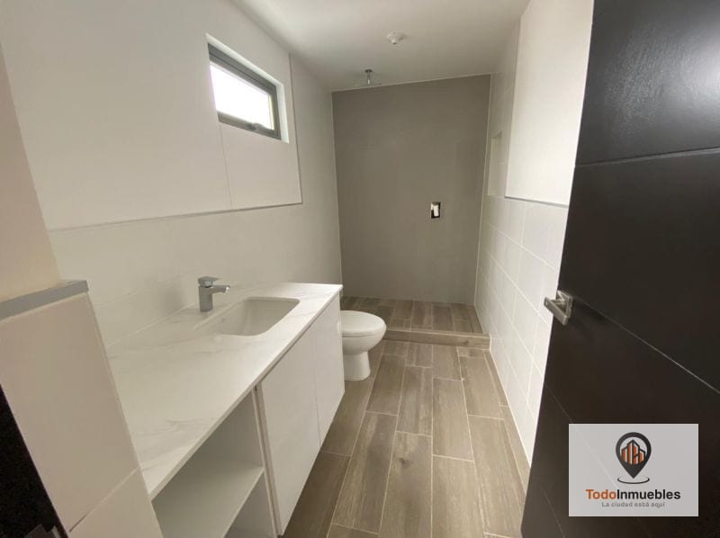 Renta de Apartamento con 3 Habitaciones en Seghería Zona 14 — Apartamento en Alquiler en Segheria, Zona 14, Guatemala, Ciudad — foto 5 de 14
