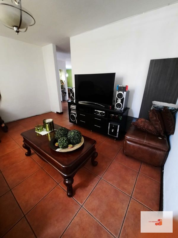 Venta Casa / zona 15 Col.Trinidad - 3