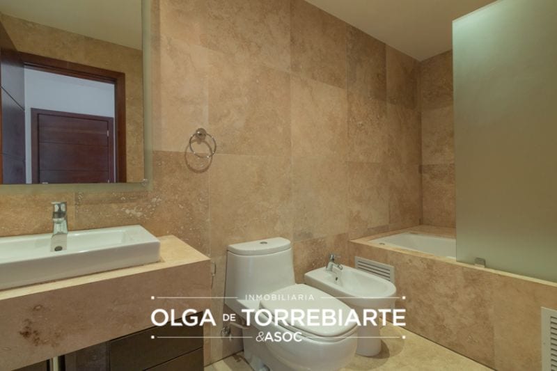 Apartamento en Tiffany Cañada — Apartamento en Alquiler en Tiffany Cañada, Zona 14, Guatemala, Ciudad — foto 9 de 9