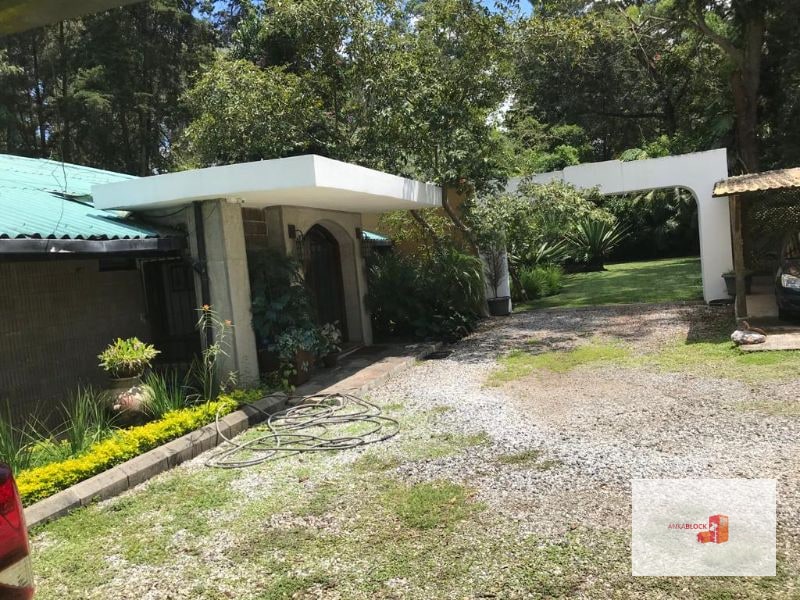 Venta de hermosa Casa de 1 nivel zona 16 - S.Isidro Ensenada - 8