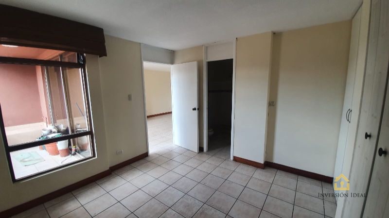 ¡OPORTUNIDAD EN ZONA 15! $160,000 | Apto. Vista Hermosa 2 | 1 Habitación + Balcón - 8