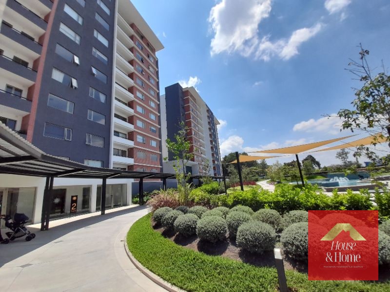 Apartamento en renta zona 14, Segheria - 1