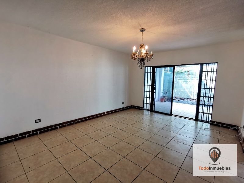 Casa en Venta en Portal de San Isidro 3 - 11
