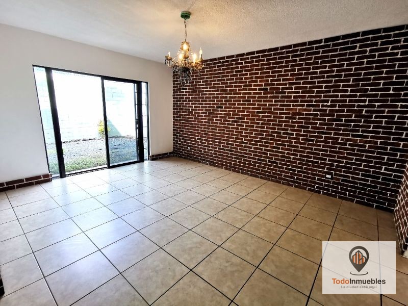 Casa en Venta en Portal de San Isidro 3 - 12