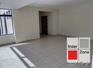 Venta de apartamento en San Lázaro,  Zona 15 — Apartamento en Venta en Zona 15, Guatemala, Ciudad — miniatura 1 de 4