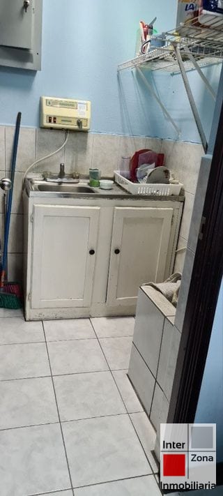 Venta de oficina sobre Avenida Las Américas, Zona 9 — Oficina en Venta en Zona 9, Guatemala, Ciudad — miniatura 2 de 12