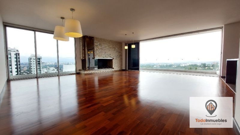 Apartamento Penthouse en Venta en zona 15 vh1 - 1