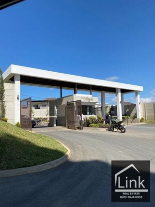 Vendo Casa San José Pinula — Casa en Venta en San José Pinula, Guatemala, Ciudad — miniatura 5 de 8