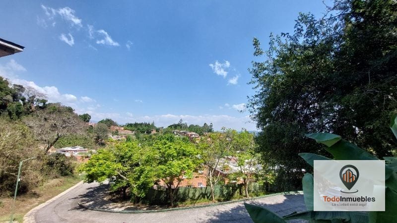 Terreno en Venta en Colinas de Castel Fraijanes — Terreno en Venta en Colinas de Castel, Carretera a El Salvador, Guatemala, Ciudad — foto 1 de 7