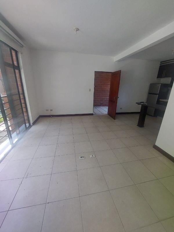 Apartamento en venta Villa Cafetto km 18.5 CES — Apartamento en Venta en Carretera a El Salvador, Guatemala, Ciudad — foto 1 de 6