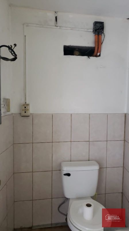 LOCAL EN VENTA Y ALQUILER EN GALERIAS LA PRADERA ZONA 10 001LVDZ10 - 3