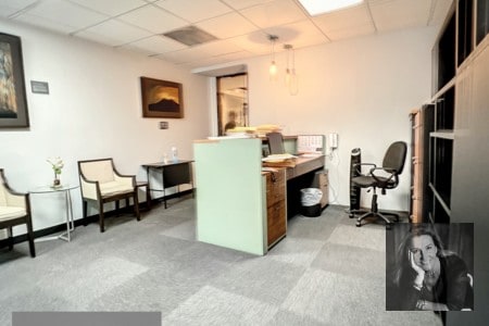EUROPLAZA /Oficina en Venta-Renta, zona 14 - 5