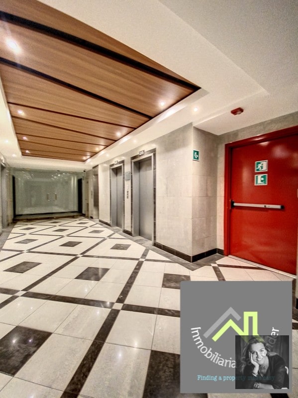 EUROPLAZA /Oficina en Venta-Renta, zona 14 - 4