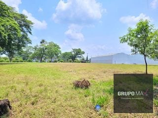 Terreno Industrial para Bodega Km 67.5 a Taxisco — Terreno en Venta en Escuintla, Escuintla — miniatura 1 de 8