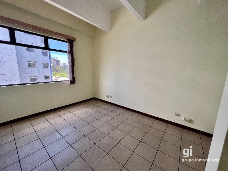 Edificio en venta en zona 10 - 7
