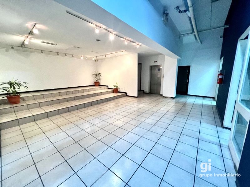 Edificio en venta en zona 10 - 14