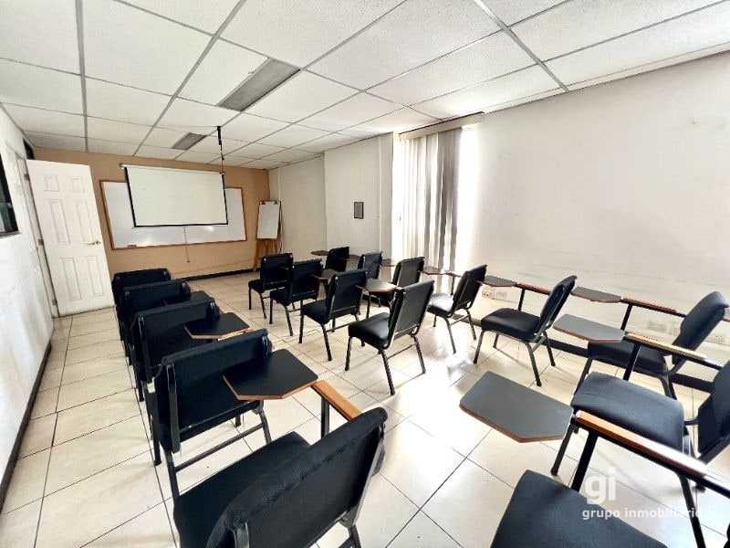 Edificio en venta en zona 10 - 2