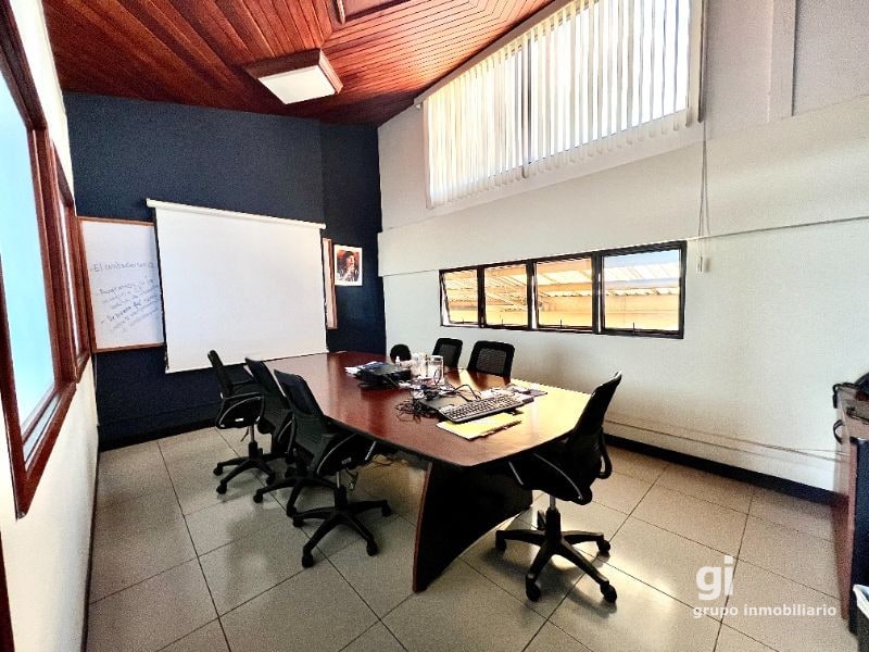 Edificio en venta en zona 10 - 16