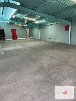 Renta de bodega en zona 10 — Bodega / Ofibodega en Alquiler en Zona 10, Guatemala, Ciudad — miniatura 2 de 7