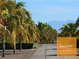 Lote en Palmeras de Monterrico — Terreno en Venta en Taxisco, Santa Rosa — miniatura 1 de 4