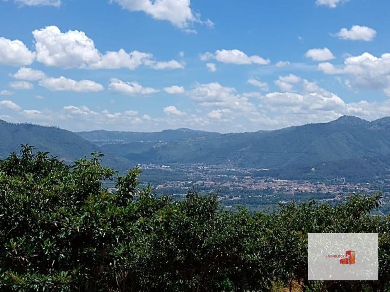 Terreno con bella vista a volcanes y ciudad de Antigua - 3