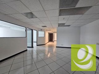 ALQUILO OFICINA EN ZONA 14 EUROPLAZA — Oficina en Alquiler en Zona 14, Guatemala, Ciudad — miniatura 9 de 11