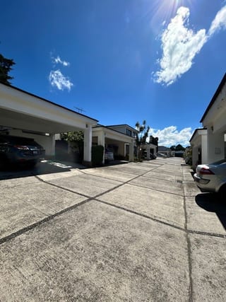 Casa en venta Arrazola entrada a Olmeca — Casa en Venta en Carretera a El Salvador, Guatemala, Ciudad — miniatura 4 de 17