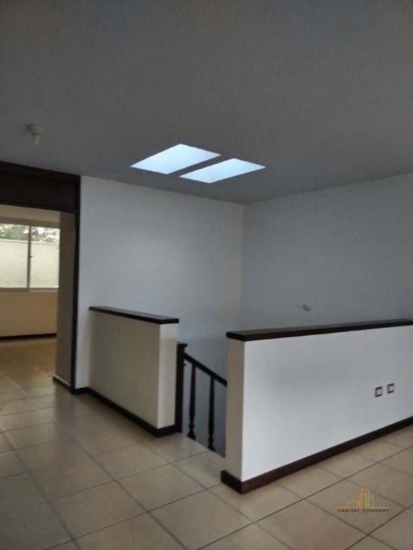 Casa en Residenciales Santa Monica Km 16.5 CAES entrada Olmeca Don Justo Fraijanes - 3