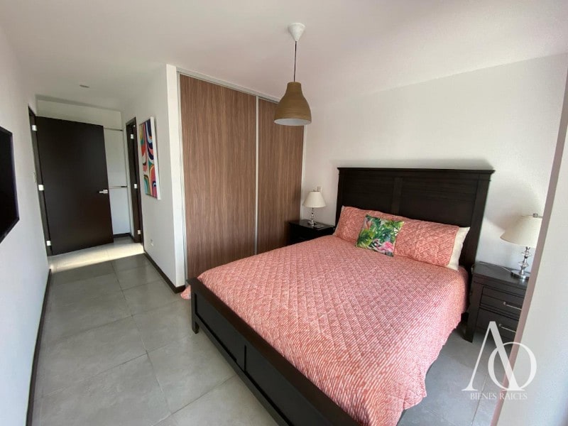 Apartamento en Venta Edificio Telia, zona 15 VHII N5 / EN DIRECTO - 2