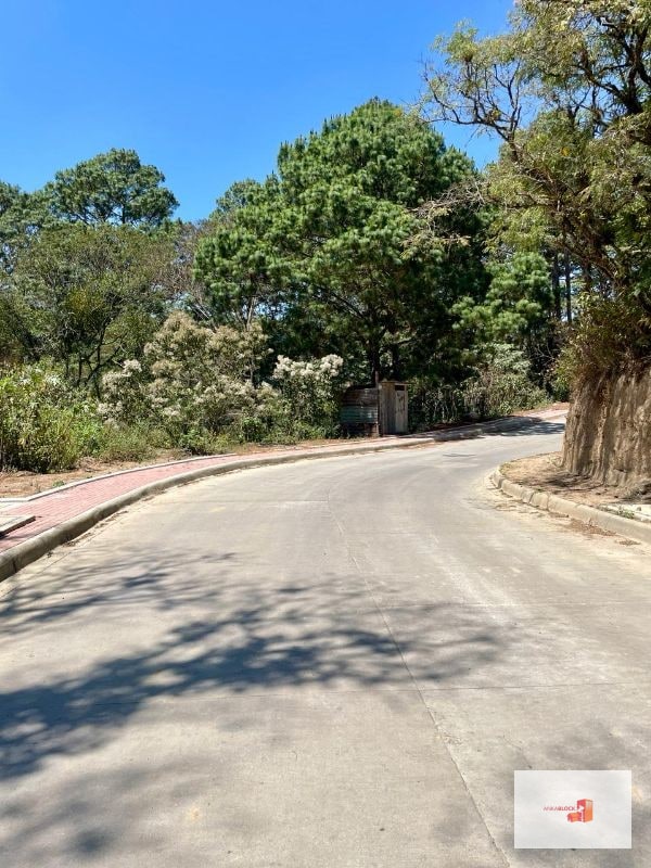 Venta de terreno en Lotificación - 1