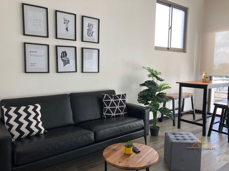 Apartamento amueblado y equipado zona 15 VH3- Edificio Adamant - 2