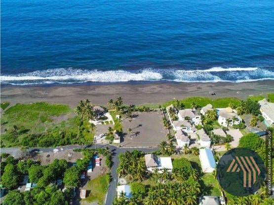 VENTA DE AMPLIO TERRENO 4,400vr2 - MONTERRICO - 3