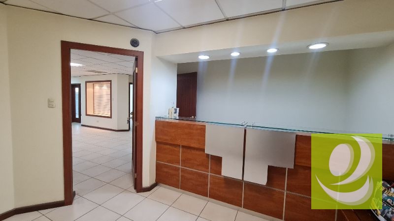 OFICINA EN RENTA EN PASEO PLAZA ZONA 10 - 11