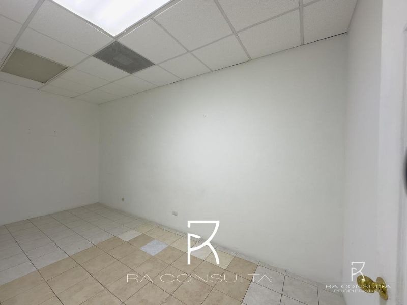 Ganga Oficina en Venta Zona Pradera Zona 10 - 5