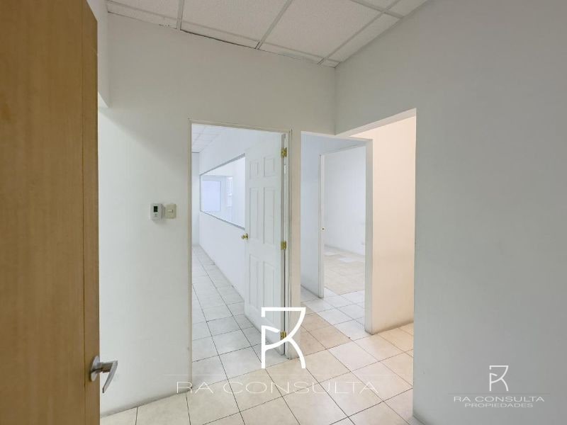 Ganga Oficina en Venta Zona Pradera Zona 10 - 9