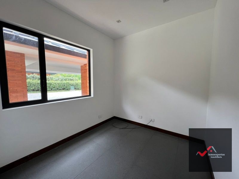 CASA EN VENTA ZONA 16 EN SAN ISIDRO EL PULTÉ GOLF - 3