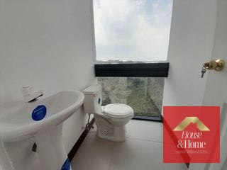 Venta de clínica en Carretera a El Salvador — Clínica en Venta en km 21-25, Carretera a El Salvador, Guatemala, Ciudad — miniatura 5 de 9