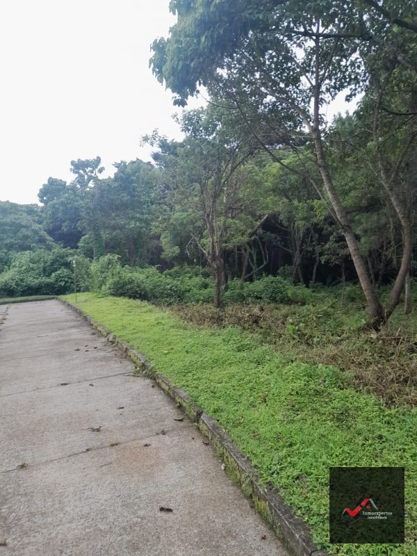 TERRENO EN VENTA EN CARRETERA A EL SALVADOR CONDOMINIO CASA Y CAMPO INMEDIATO A LA VAS  KM 23.5 - 8