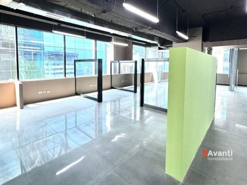 ALQUILER OFICINA ZONA 14, EUROPLAZA - 5