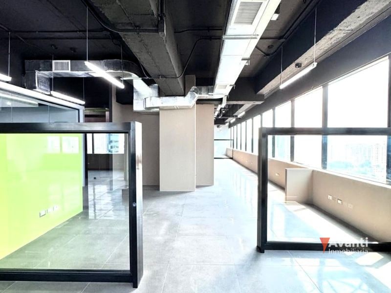 ALQUILER OFICINA ZONA 14, EUROPLAZA - 13